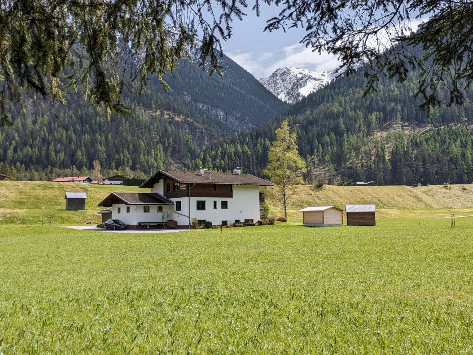 Haus Sprenger Διαμέρισμα Häselgehr Εξωτερικό φωτογραφία
