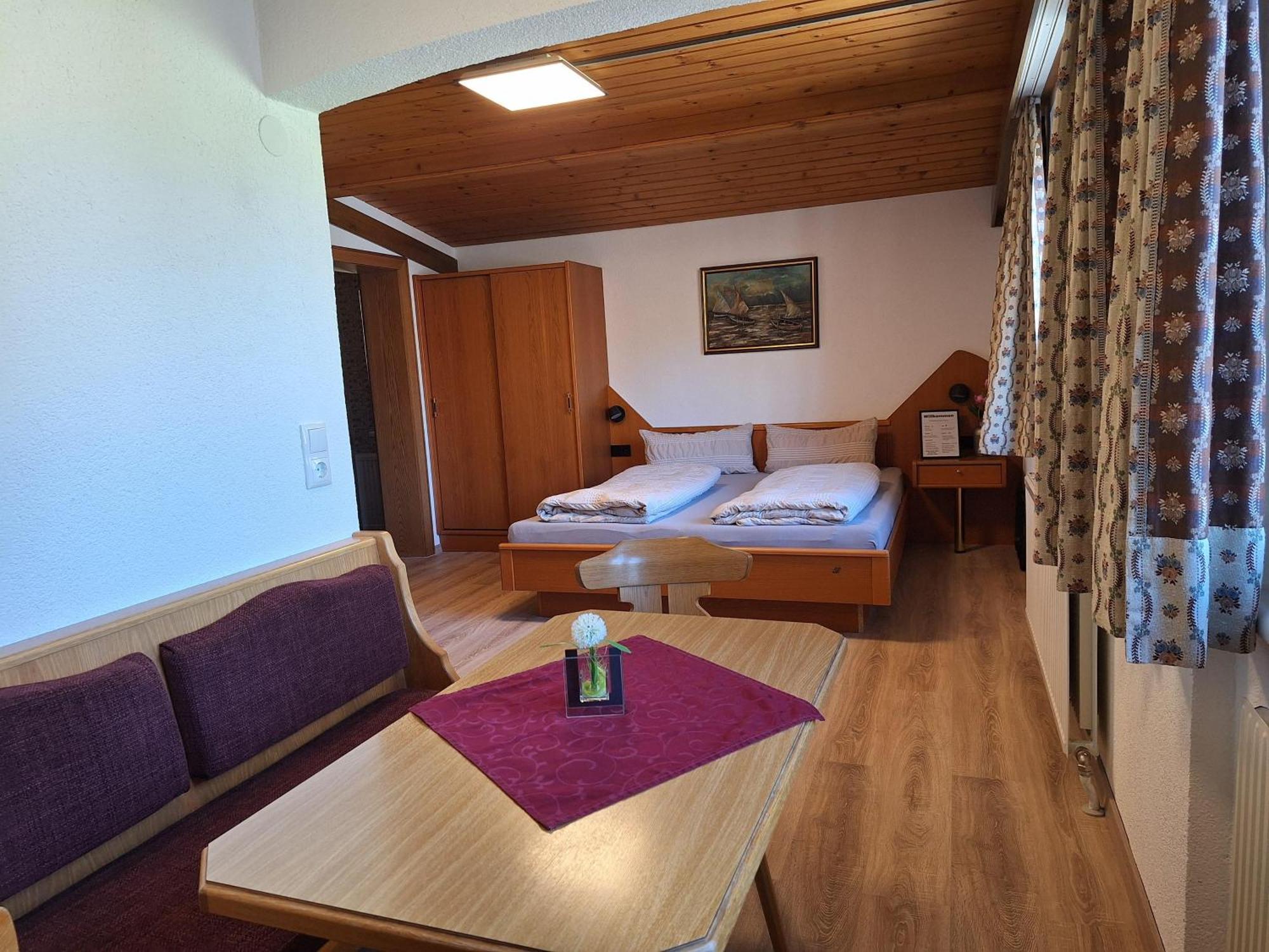 Haus Sprenger Διαμέρισμα Häselgehr Εξωτερικό φωτογραφία