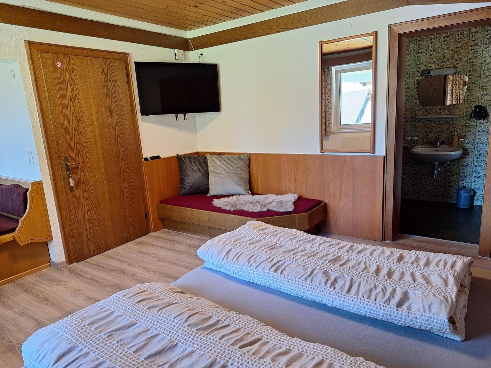 Haus Sprenger Διαμέρισμα Häselgehr Εξωτερικό φωτογραφία